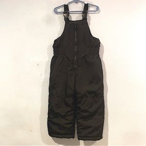 Boys 4T Carter’s snow pants / snow bib